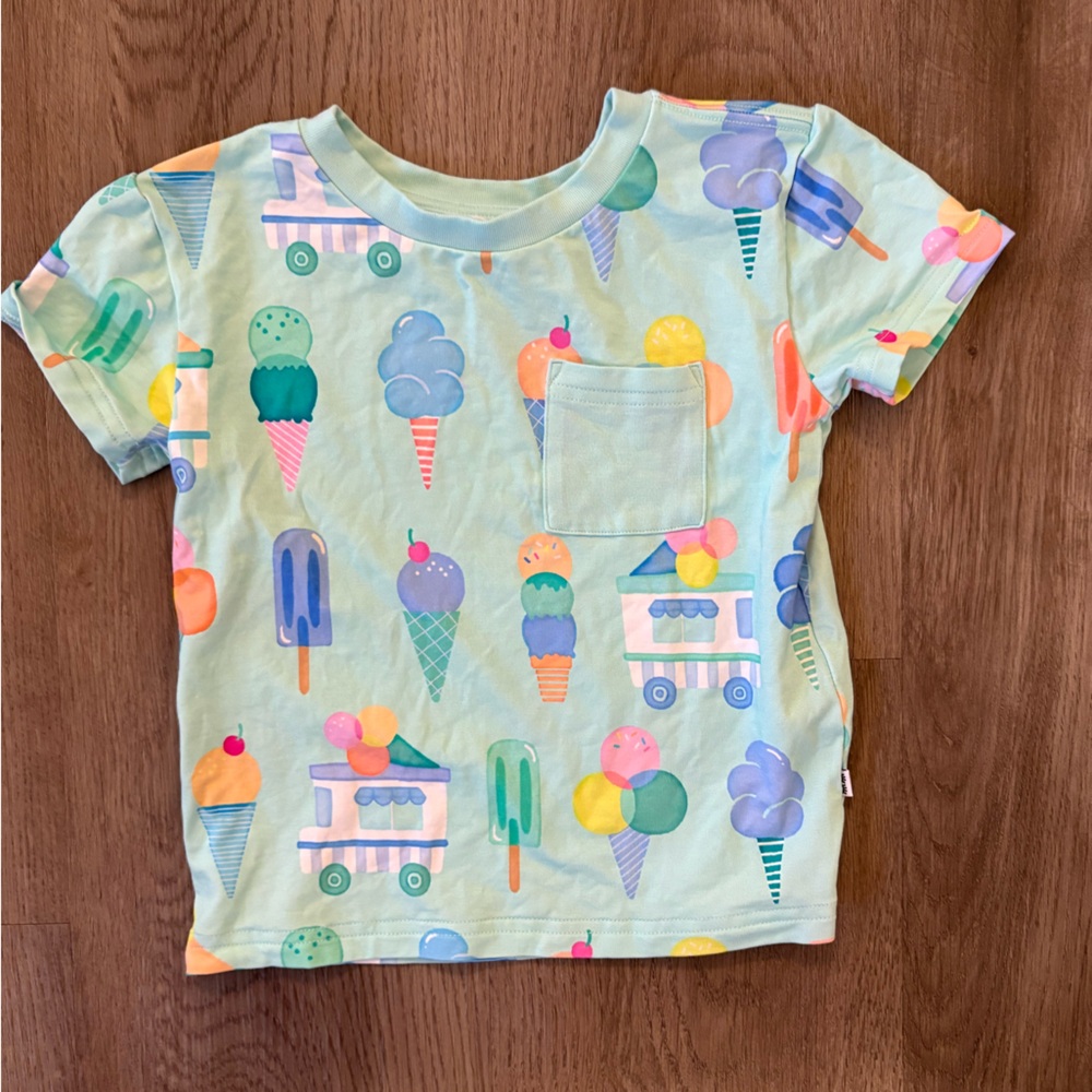 Little Sleepies pocket tee